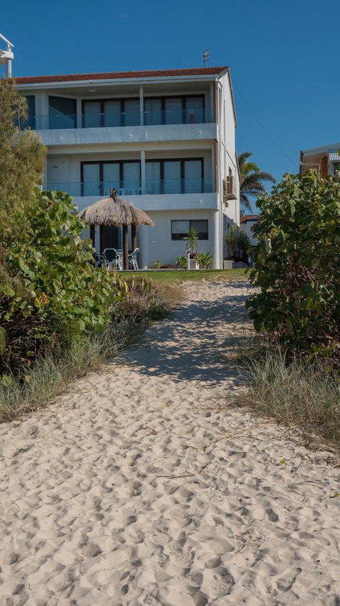 Bilinga Beach Motel - Melbourne Tourism 20
