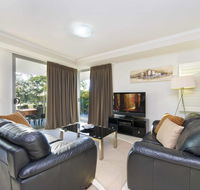On the Bay Apartments - Melbourne Tourism