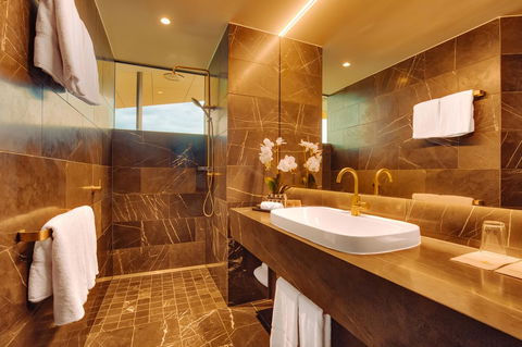 Eatons Hill Hotel - Melbourne Tourism 11