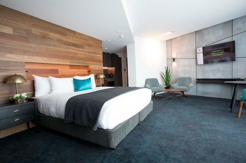 Eatons Hill Hotel - Melbourne Tourism 35