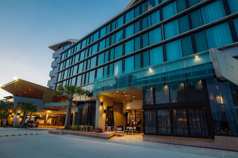 Eatons Hill Hotel - Melbourne Tourism 2