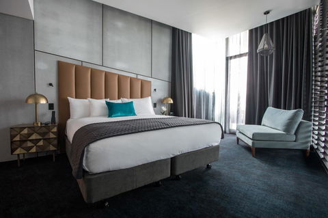 Eatons Hill Hotel - Melbourne Tourism 30