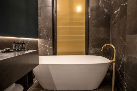 Eatons Hill Hotel - Melbourne Tourism 27