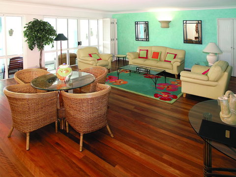 BeachView Apartments At Villa Paradiso - Melbourne Tourism 29