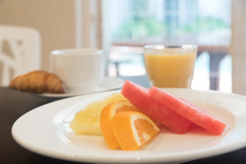 Coral Tree Inn - Melbourne Tourism 35