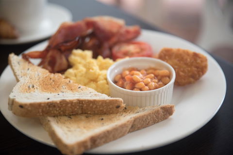 Coral Tree Inn - Melbourne Tourism 38