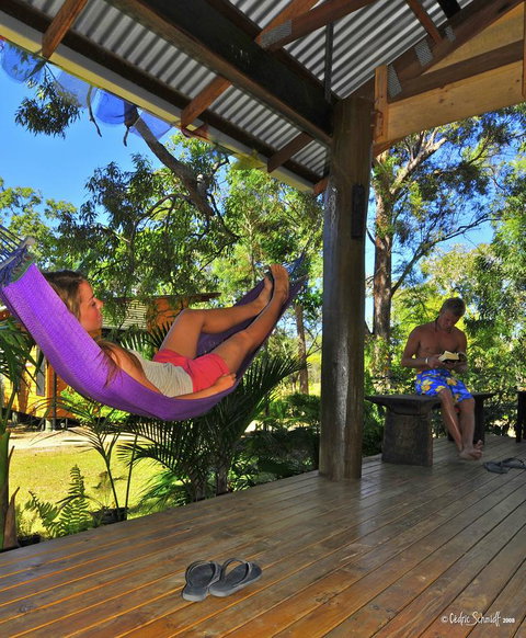 1770 Southern Cross Travellers Retreat - Melbourne Tourism 3