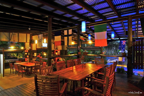 1770 Southern Cross Travellers Retreat - Melbourne Tourism 2