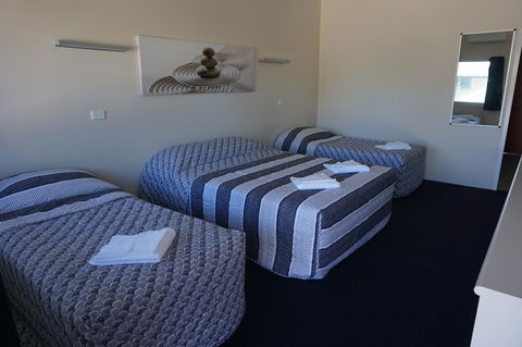 YAL Cairns - A Motel That Makes A Difference - Melbourne Tourism 17