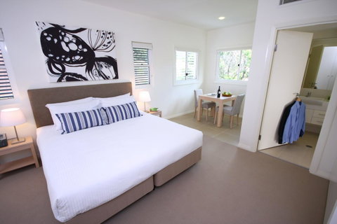 Domain Serviced Apartments - Melbourne Tourism 0