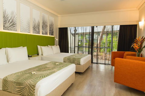 Cairns Colonial Club Resort - Melbourne Tourism 23