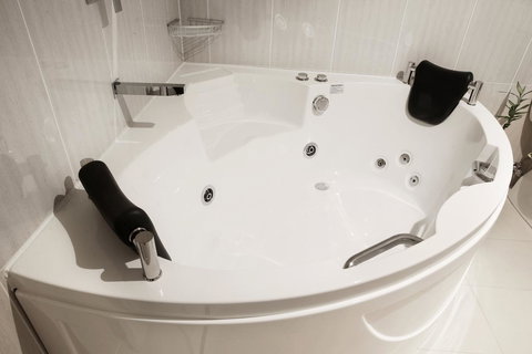 Hotel Diana - Melbourne Tourism 36