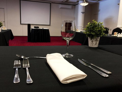 Hotel Diana - Melbourne Tourism 16