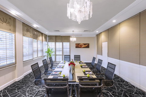 Hotel Diana - Melbourne Tourism 14