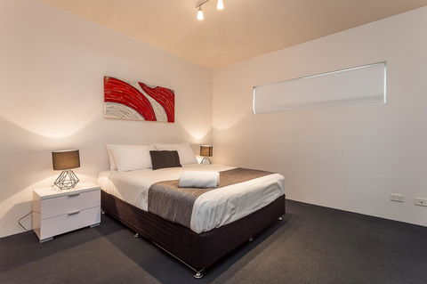 Oxygen Apartments - Melbourne Tourism 22