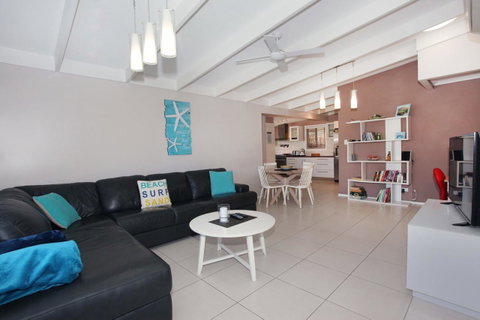 6 Botany Court Marcoola Beach - Pet Friendly 500 Bond - Melbourne Tourism 6
