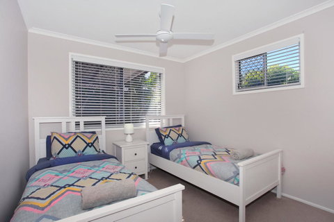 6 Botany Court Marcoola Beach - Pet Friendly 500 Bond - Melbourne Tourism 2