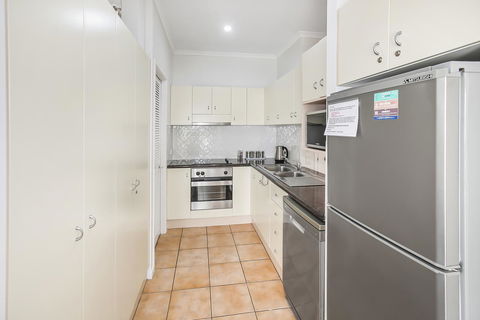 Rimini Holiday Apartments - Melbourne Tourism 4