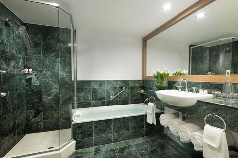 Sofitel Gold Coast Broadbeach - Melbourne Tourism 2