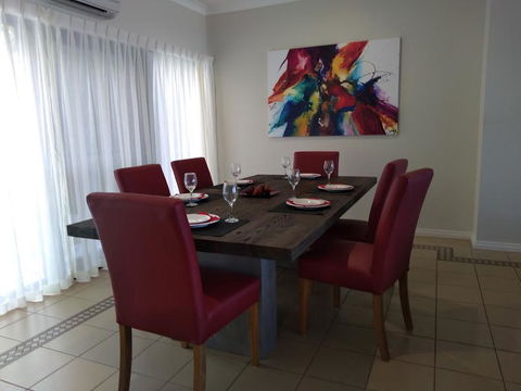 Toscana Village Resort - Melbourne Tourism 12