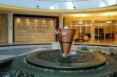 Chevron Renaissance - HR Surfers Paradise - Melbourne Tourism 20