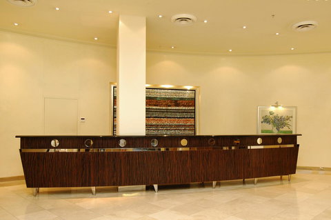 Chevron Renaissance - HR Surfers Paradise - Melbourne Tourism 23