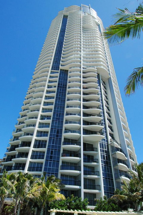 Chevron Renaissance - HR Surfers Paradise - Melbourne Tourism 19