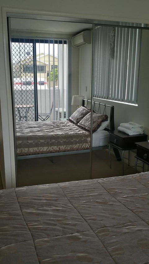 Sutton's Beach Unit - Melbourne Tourism 9