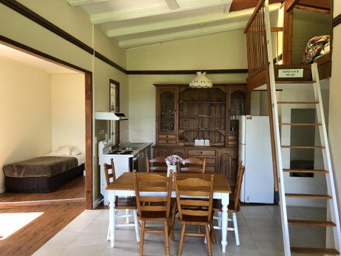 Montville Holiday Apartments - Melbourne Tourism 13