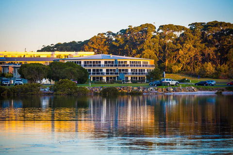 Waterview Luxury Apartments - Melbourne Tourism 0