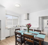 Wattle Grove Villa - Melbourne Tourism