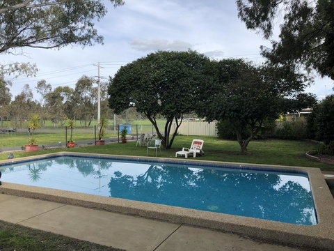 Wattle Motel - Melbourne Tourism 1