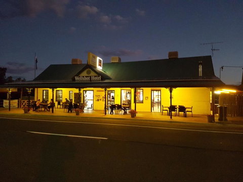Wellshot Hotel - Melbourne Tourism 2