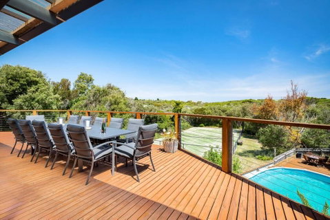 Willowdene With Pool, Spa, Tennis Court And Fireplace - Melbourne Tourism 2