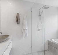 Wirragulla 10 Marty Avenue - Stylish Modern House with ducted air con  WIFI - Melbourne Tourism
