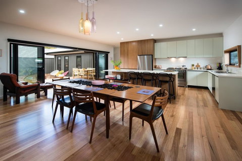 Wombat Hill Lodge - Melbourne Tourism 2