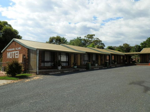 Woomargama Motel - Melbourne Tourism 1