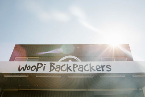 Woopi Backpackers - Melbourne Tourism 2