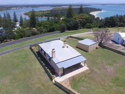 Yamba Pilot Cottage 2 - Pets Welcome - Close To Beach - Melbourne Tourism 0