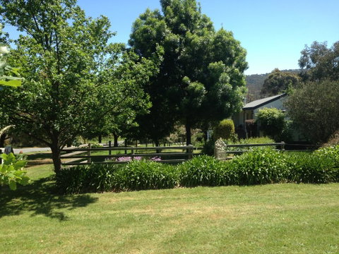 Yarra Glen Bed & Breakfast - Melbourne Tourism 3