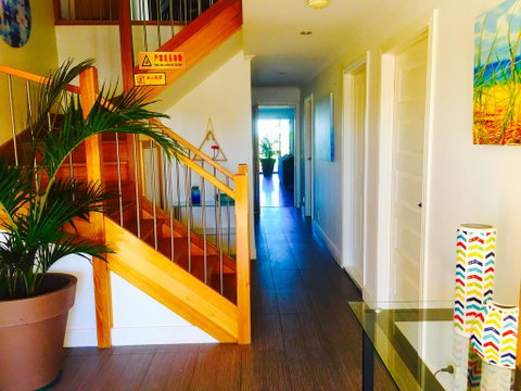 Yes Holiday Home - Melbourne Tourism 2