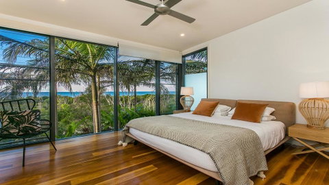 Your Luxury Escape - Kiah 11 Beach House Ocean Views - Melbourne Tourism 3