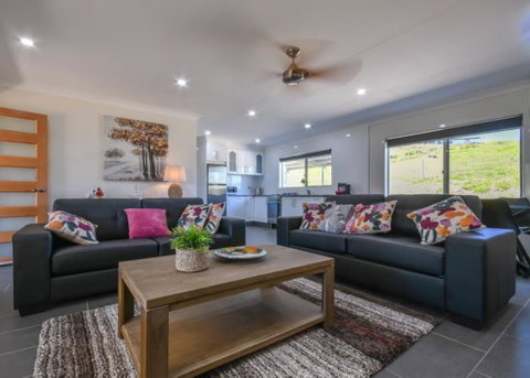 Yungaburra Lodge - Melbourne Tourism 0
