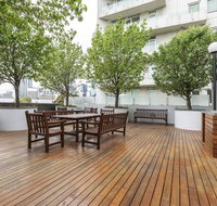 of SouthbankLight filled apartmentHUGE private terrace with city viewsParkingPoolGymWiFi - Melbourne Tourism