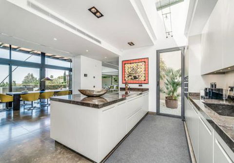 A Wonderful Apartment For You - Melbourne Tourism 1