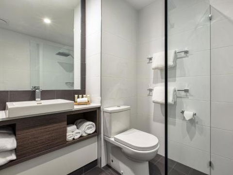 Mercure Sunshine Coast Kawana Waters - Melbourne Tourism 1