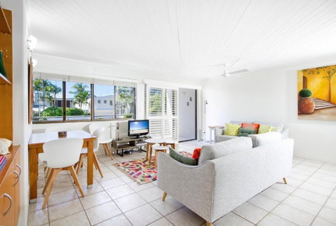 Affordable Chic Noosa Getaway - Melbourne Tourism 4