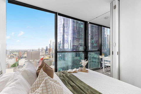 A 2BR Apt Next To Melbourne Central FREE Parking - Melbourne Tourism 1
