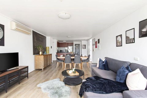 A 3BR Apt Next To Southern Cross FREE Parking - Melbourne Tourism 2