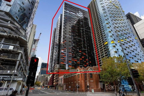 A Chic 2BR Apt Near Southern Cross, With Secure Parking - Melbourne Tourism 1